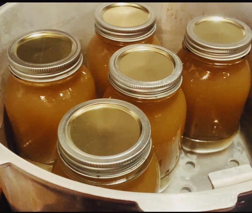 quarts of broth in pressure canner